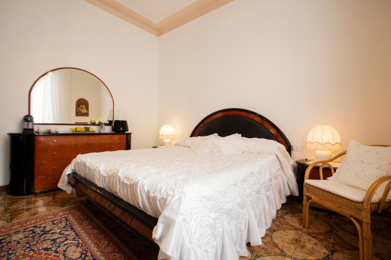 Room Cavour, Nearby Cinqueterre ラ・スペツィア エクステリア 写真